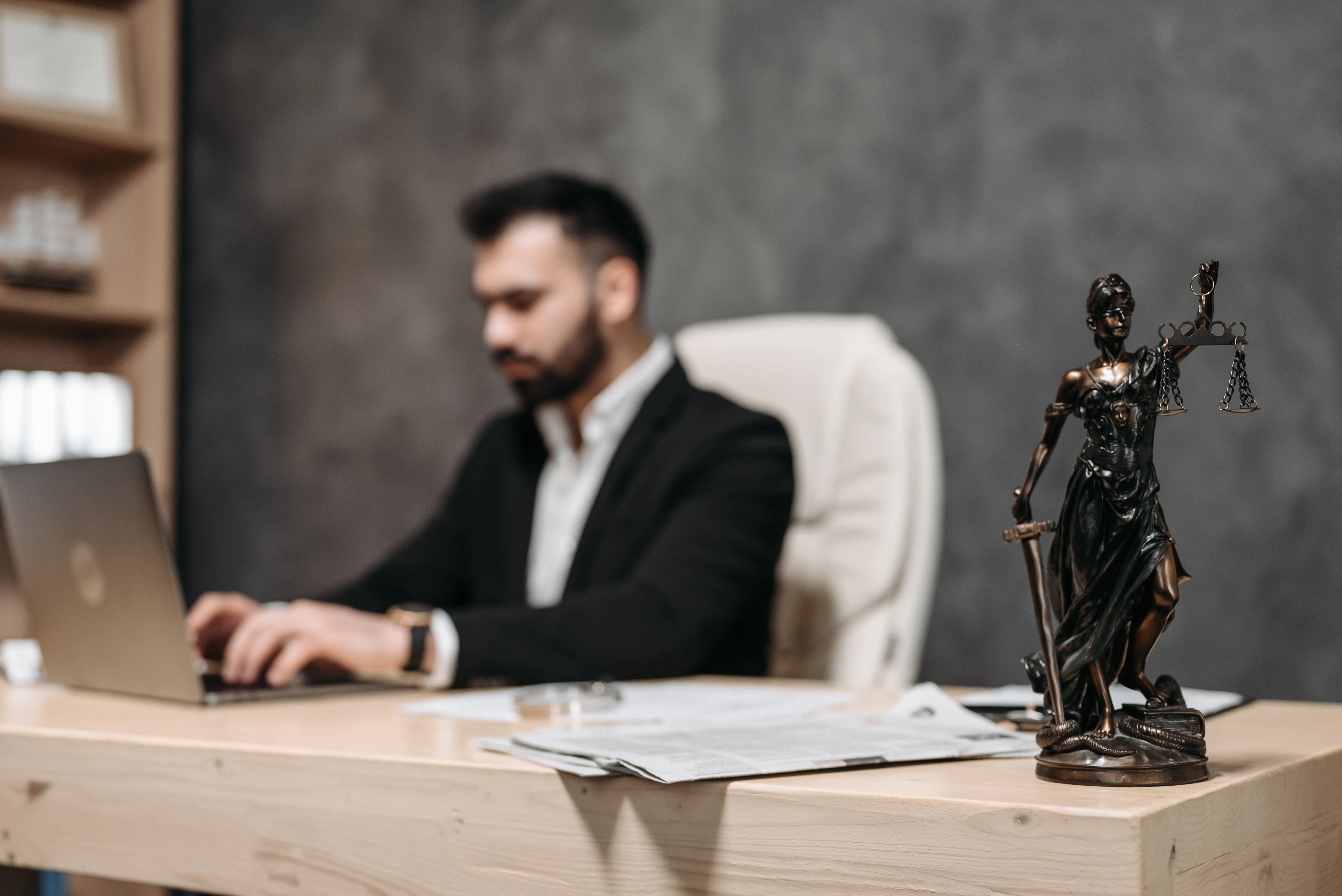 hiring a law firm